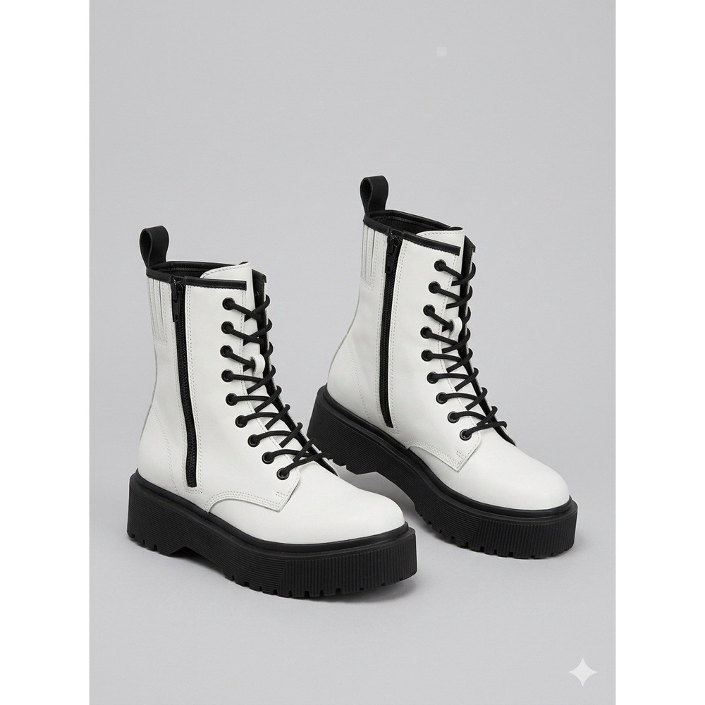 Jeffrey Campbell Sopas Platform Combat Boots Womens Size 8.5 White Leather Lug
